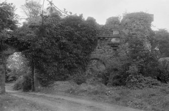 View of Craig Castle gateway from S.