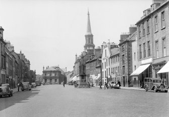 General view of High Street, Haddington.