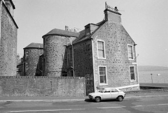 1 Argyle Place, Rothesay, Bute