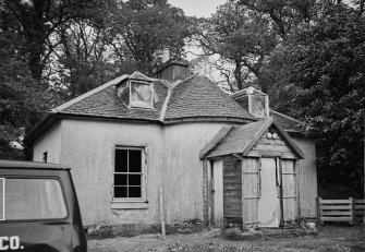 Bank cottage by Tor Castle, Caledonian Canal, Kilmallie Parish, Lochaber and Inverness