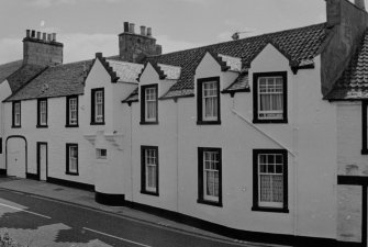 Smugglers Inn, High Street, frontage, West end, Anstruther Easter, Fife