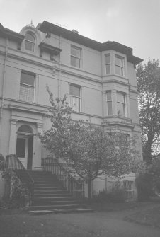 10 Prince Albert Road