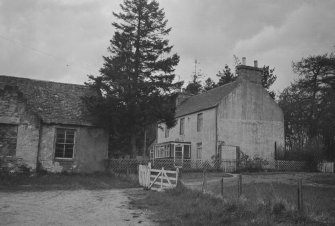 Old School (L) and Schoolhouse (R), Chapelton, Moray, Grampian