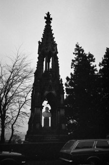 Kenneth Murray Monument, High Street, Tain, Highland