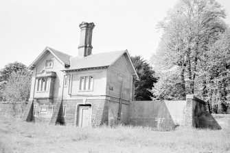 Keeper's House/Lodge Hamilton Mausoleum, Hamilton Burgh