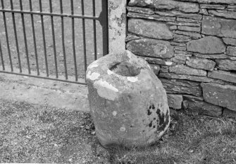 Knocking Stone, Olrig Old Churchyard, Olrig Parish