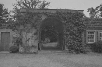 Pitcorthie House, Stables, Carnbee parish, Fife