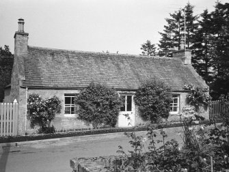 Sweet Briar Cottage, Main Street, Tomintoul - this image supersedes SC1641490