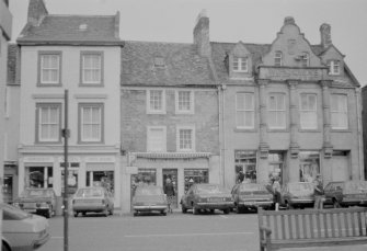 25-28 Market Square, Duns, Berwick