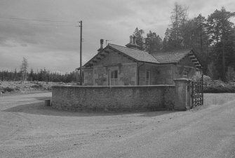 Glenferness Gate Lodge, Ardclach parish, Nairn, Highland