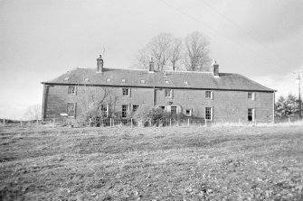 Tinwald House Cottages : Mason's Mark, Tinwald Parish