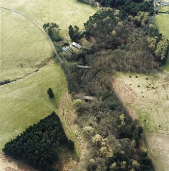 Oblique aerial photograph of Blairgar 1855 (centre right, NS 5316 8296) and Blairgar 1885 (centre left, NS 5321 8301) Aqueduct Bridges and 1885 chamber