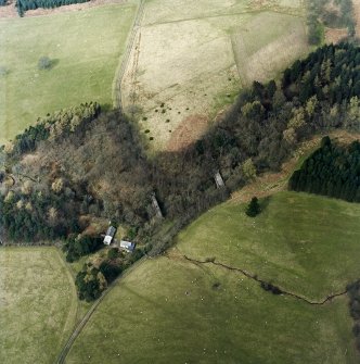 Oblique aerial photograph of Blairgar 1855 (centre right, NS 5316 8296) and Blairgar 1885 (centre left, NS 5321 8301) Aqueduct Bridges and 1885 chamber