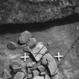 Area 1: Cairn 2 - West edge of Cairn 17, southern part. Vertical photograph.