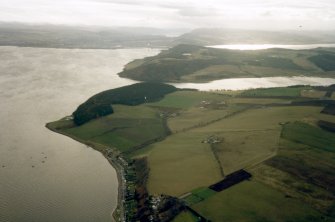An oblique aerial view of Avoch, Black Isle, looking SW.