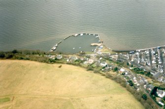 An oblique aerial view of Avoch, Black Isle, looking SE.