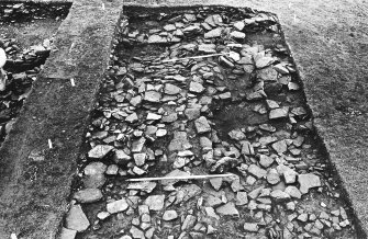 Excavation photograph : trench H - general view.


