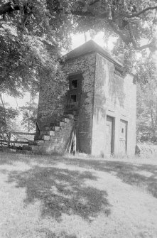 Milnhead House : dovecot, Kirkmahoe Parish