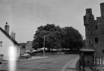 Mackellan's Castle & the Granary, Kirkcudbright Burgh, Wigtown Kyle & Carrick Cunninghame East Kilbrick ?, Dumfries & Galloway Strathclyde Stewartus