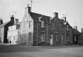 1 Chapel Street (left) 15, 15A & 16 (right) Reidhaven square, Keith Burgh
