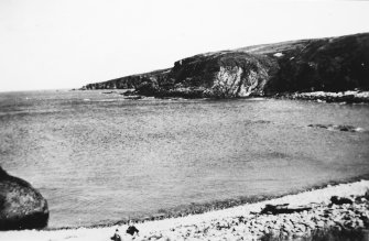 Excavation photograph : view from Dundarg to cliffs.