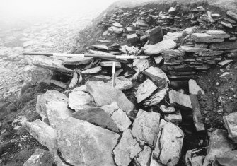 Tres Ness, Sanday. 
Eroded chambered cairn.