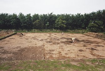 Excavation photograph : excavation in progress.