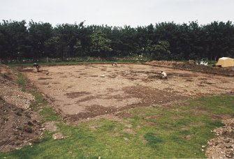 Excavation photograph : excavation in progress.