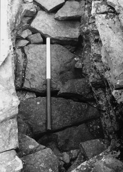One of four prints of top of N intra-mural broch cavity, showing collapse of upper cavity into ground floor one, and lack of capping stone. (From W) Broch of Gurness, Aikerness.