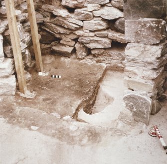 Excavation photograph.  Cell 4 Pit 1
