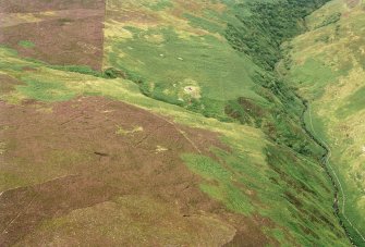 Aerial view of Ousdale Broch, Ousdale Burn, Helmsdale, East Sutherland, looking N.