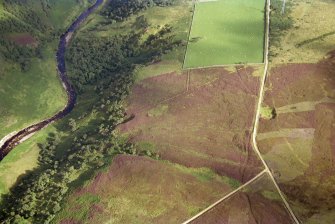 An oblique aerial view of Karrug, Berriedale, Latheron, Caithness, looking SE.