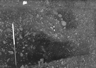 Excavation photograph : Trench D during excavation of intercutting pits 28, 29, 35, 37, 39, close up; from south.