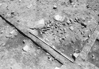 Excavation photograph : area 1 - f1025, from north.