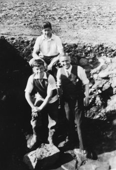 Excavation photograph : Massey, O'Donnell and Carrie.