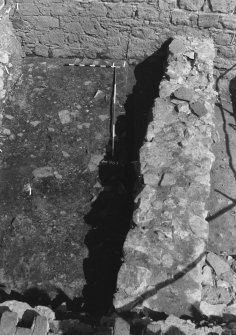 Excavation photograph : area N - general view of completely excavated linear cut under wall 908.