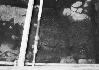 Excavation photograph: area X.