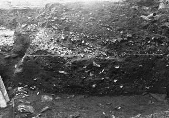 Excavation photograph: area X/H - shot of ditch.