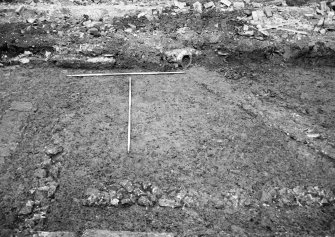 Dunfermline, Priory Lane, former Lauder Technical College, excavations.
Excavation photograph : trench 6 - west end of trench.