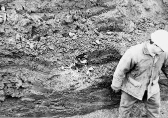 Dunfermline, Priory Lane, former Lauder Technical College, excavations.
Excavation photograph : trench 7 - drain in north section of trench.