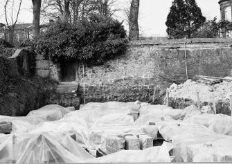 Dunfermline, Priory Lane, former Lauder Technical College, excavations.
Excavation photograph: western part of wall F174 immediately west of frame 9/15.