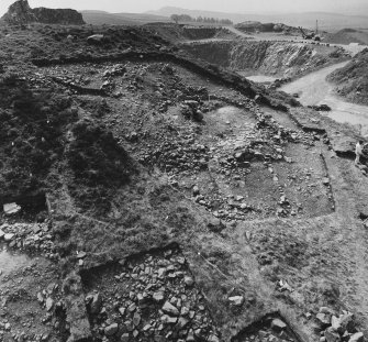 Dunion Hill excavation photograph.
