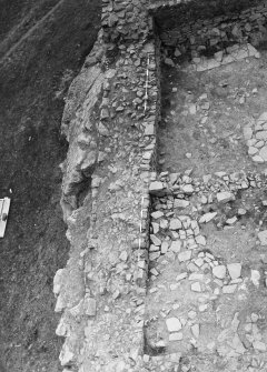 Excavation photograph - S barmkin - from E