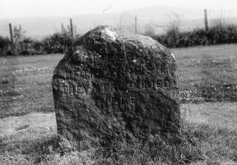 Culloden Moor, Marker for the English graves. 