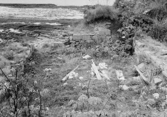 Excavated building by Brothwell c1970 R Lamb