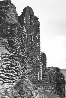 From West southwest, the south face of the tower house of Castle Girnigoe