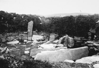 Excavation Photograph: Hut 4.