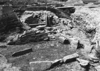 Excavation Photograph: House 10, inner face of W wall, dresser. pl.xxv.2.