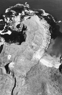 Cullykhan, promontory fort: oblique air photograph.