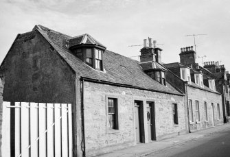 33 (left), 31, 29 (right) Union Street, Keith Burgh